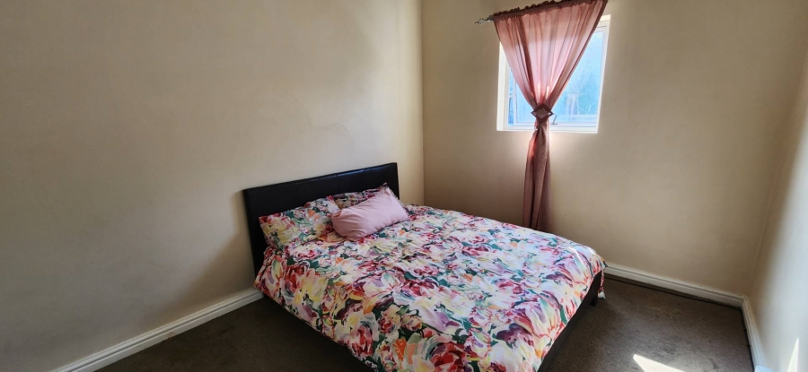 3 Bedroom Property for Sale in Buhrein Western Cape